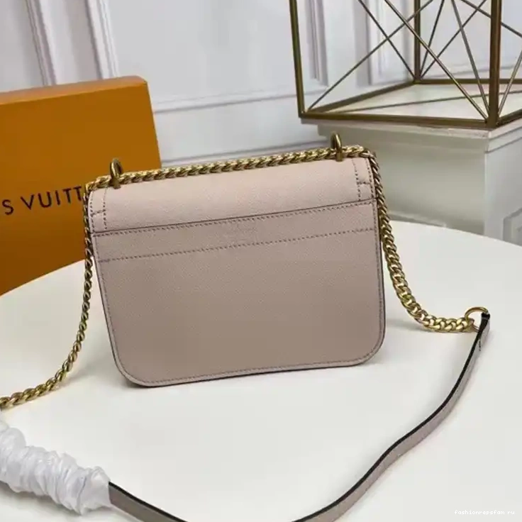 Fashionrepsfam ru Bag 2302HT0046 LV 0701